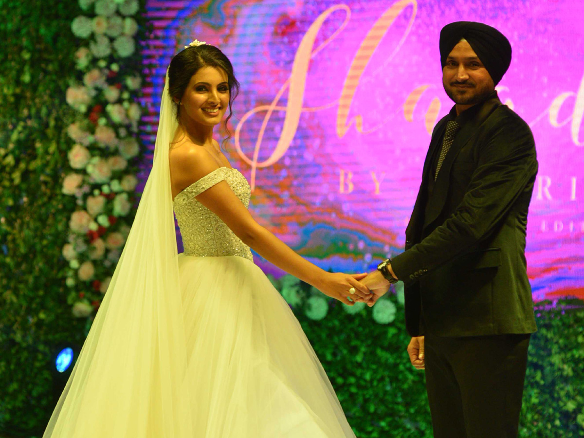 Harbhajan Singh And Geeta Basra Graced The Show Toppers Photo Gallery - Sakshi6