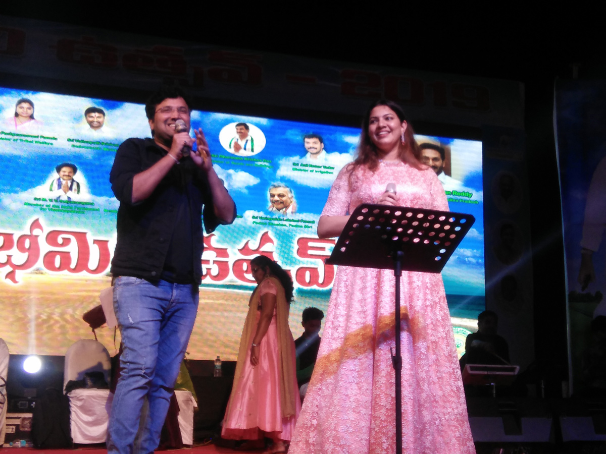 Bheemili Utsav 2019 Celebrations Photo Gallery - Sakshi15