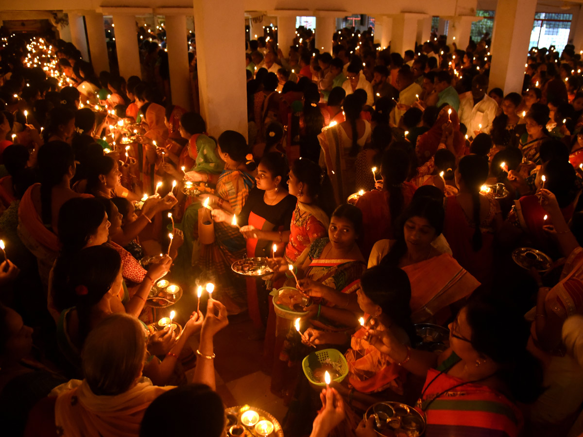 Karthika Pournami Celebrations AP AND TELANGANA Photo Gallery - Sakshi1