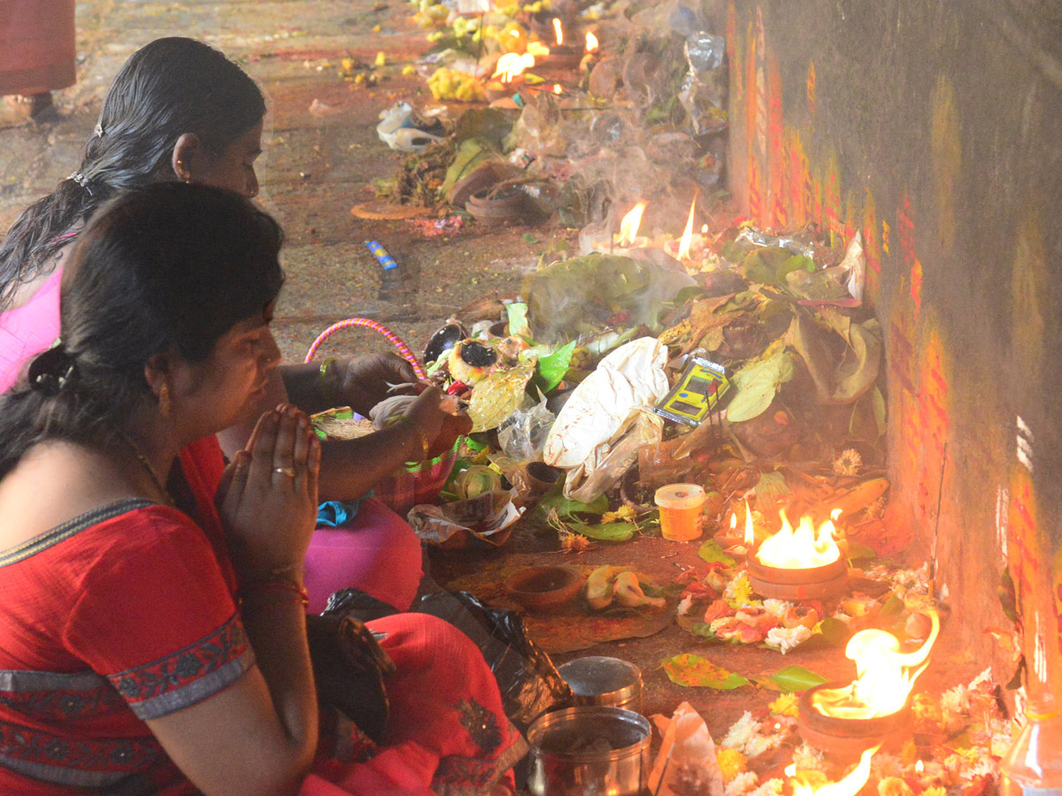 Karthika Pournami Celebrations AP AND TELANGANA Photo Gallery - Sakshi18