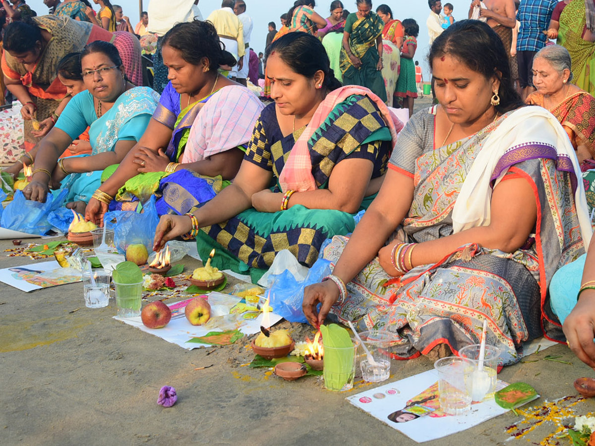 Karthika Pournami Celebrations AP AND TELANGANA Photo Gallery - Sakshi22