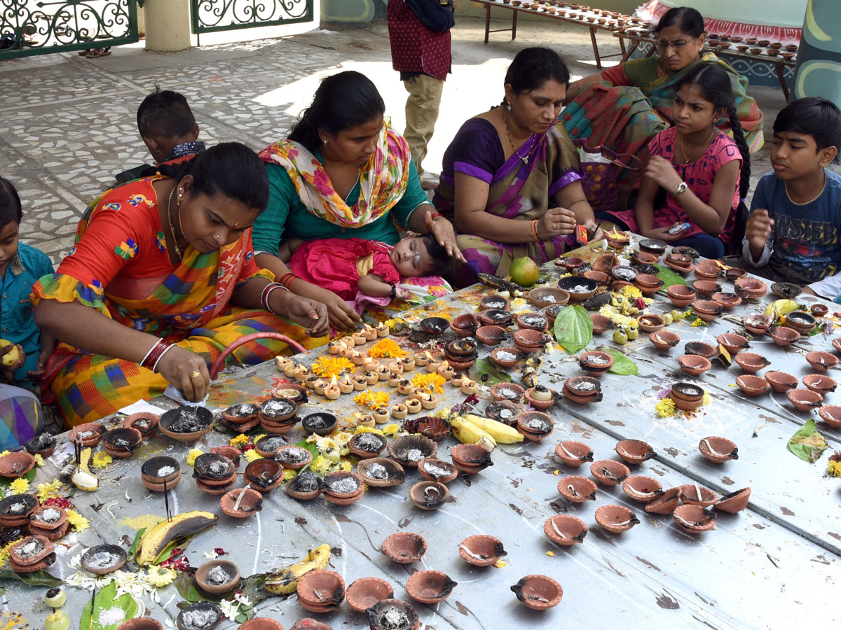 Karthika Pournami Celebrations AP AND TELANGANA Photo Gallery - Sakshi36