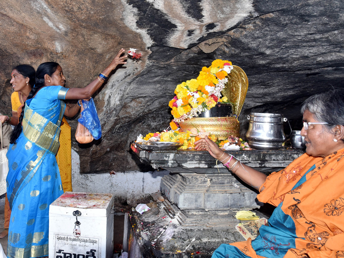 Karthika Pournami Celebrations AP AND TELANGANA Photo Gallery - Sakshi9