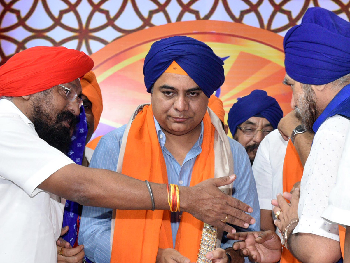 KTR Participating in Guru Nanak Jayanti Celebrations Photo Gallery - Sakshi11