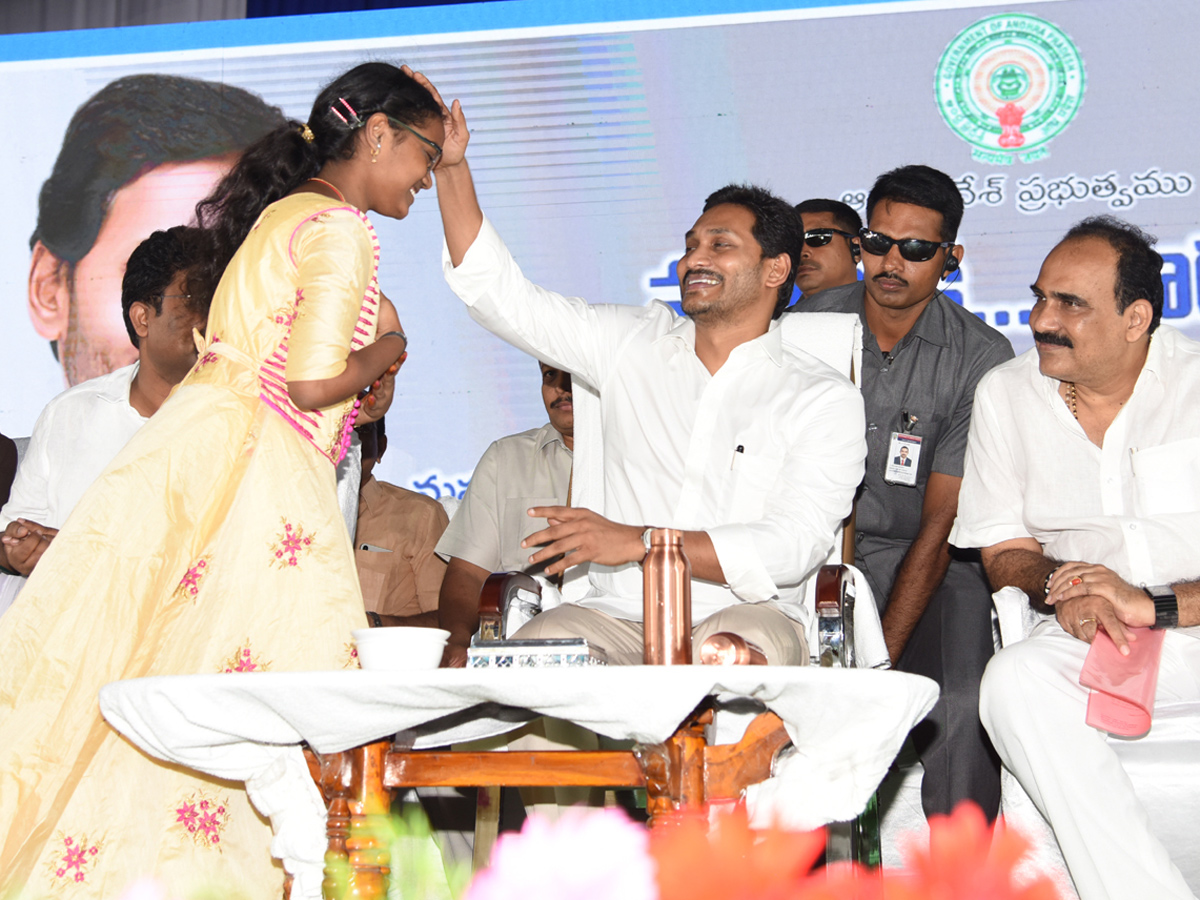 CM YS Jagan launched Mana Badi Naadu Nedu Program in Ongole Photo Gallery - Sakshi13