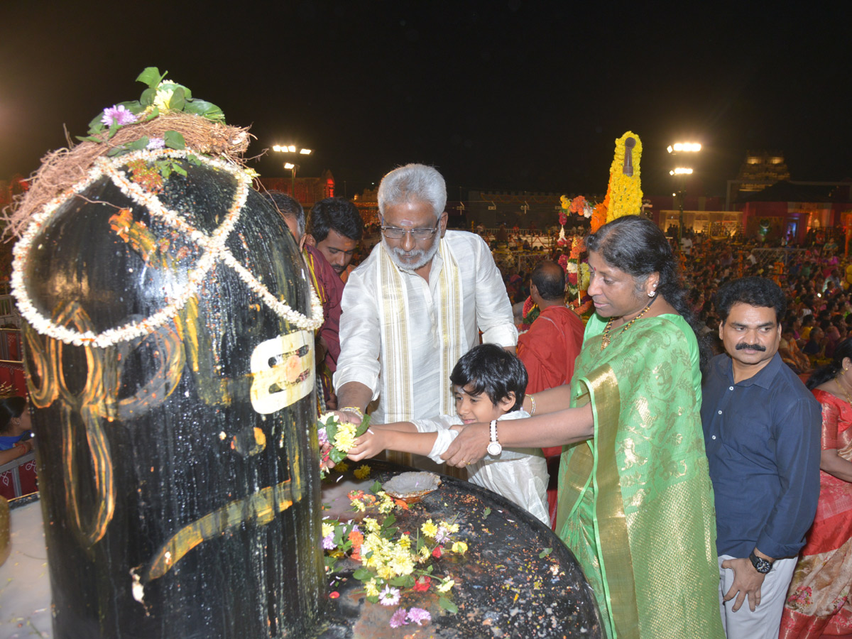 Koti Deepotsavam 2019 in Hyderabad Ntr Stadium Photo Gallery - Sakshi11