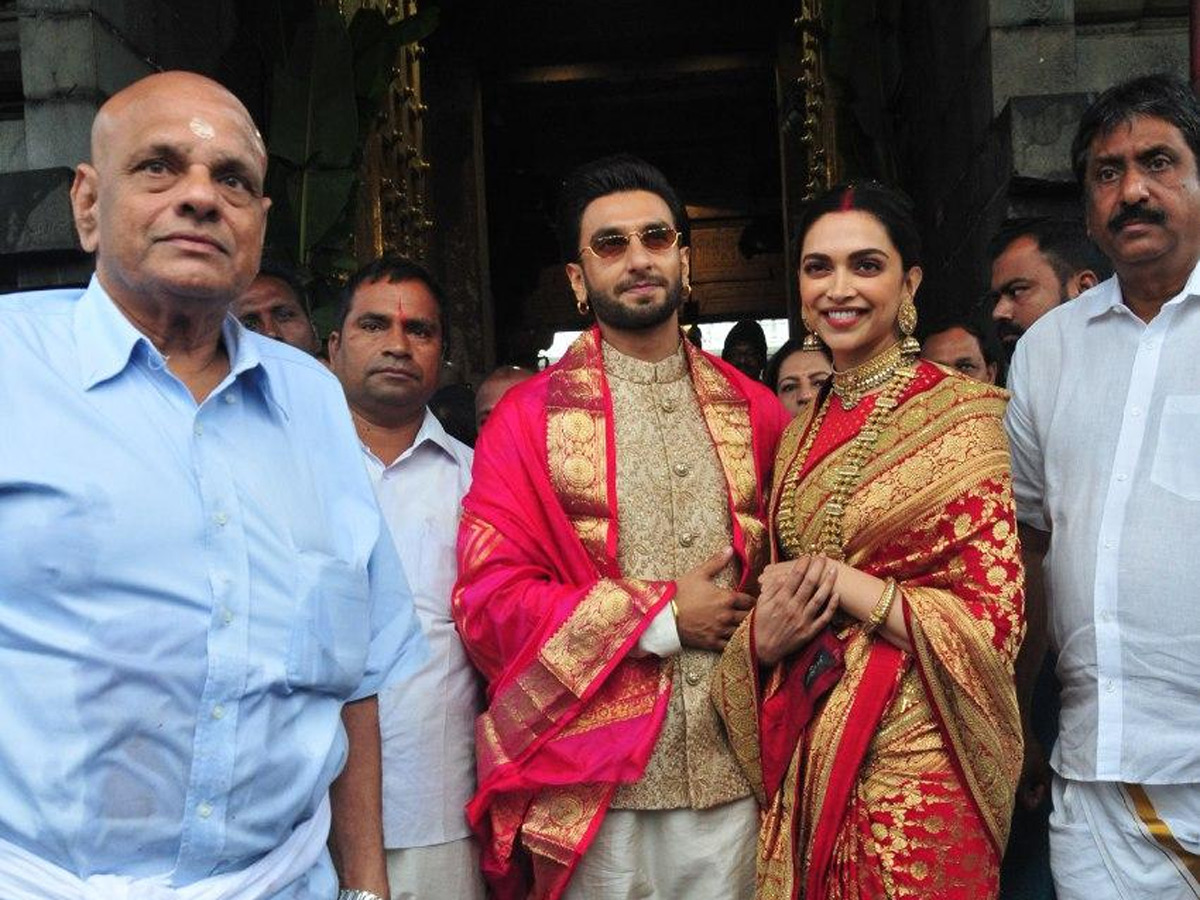 Ranveer Singh Deepika Padukone Visits Tirumala Photo Gallery - Sakshi11