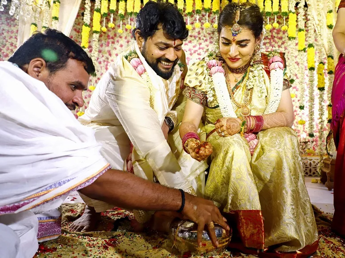 Actress Archana Veda Wedding With Jagadeesh HD Gallery - Sakshi4