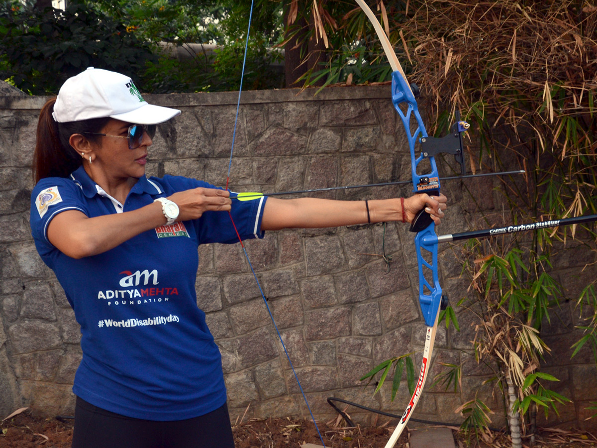 Stars Show Support for Para Athletes in Hyderabad Photo Gallery - Sakshi7