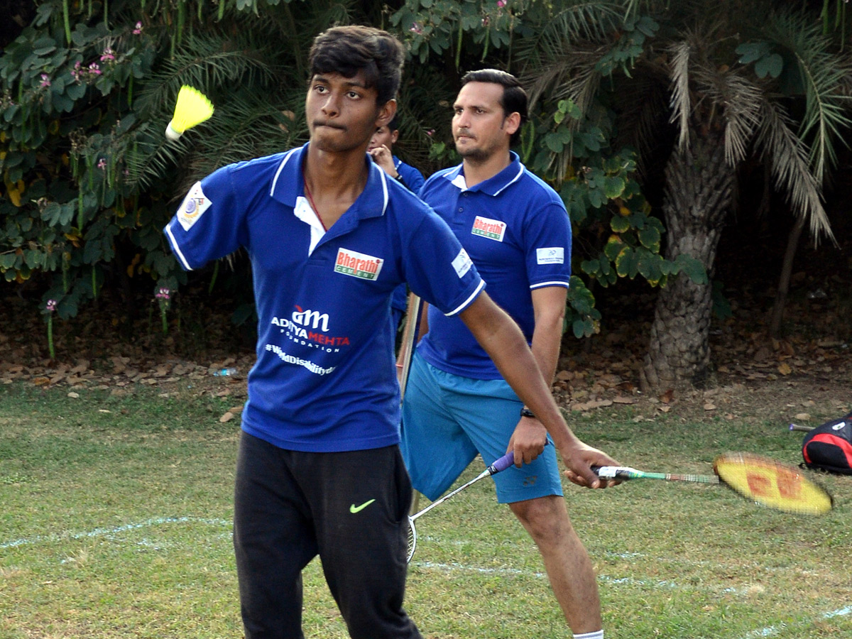 Stars Show Support for Para Athletes in Hyderabad Photo Gallery - Sakshi8