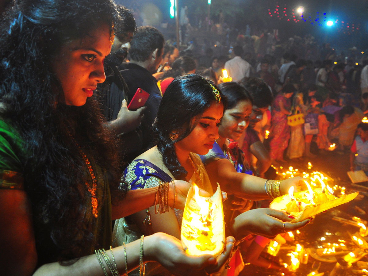 Karthika Masam Celebrations End Today Photo Gallery - Sakshi1