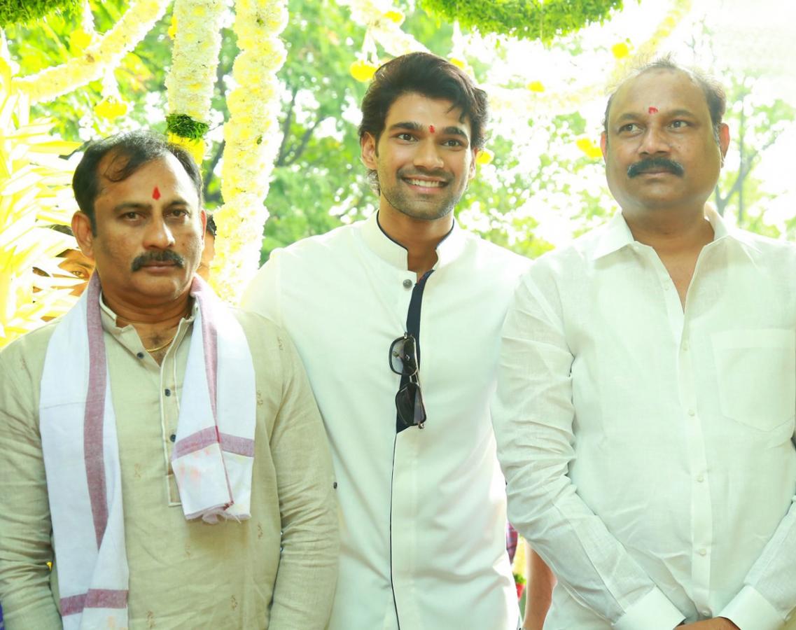 Bellamkonda Srinivas New Movie Launch Photo Gallery - Sakshi2