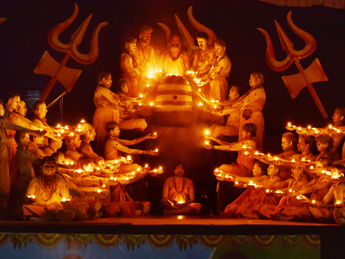 Maha Rudrabhishekam at RK Beach Road in Visakhapatnam - Sakshi9