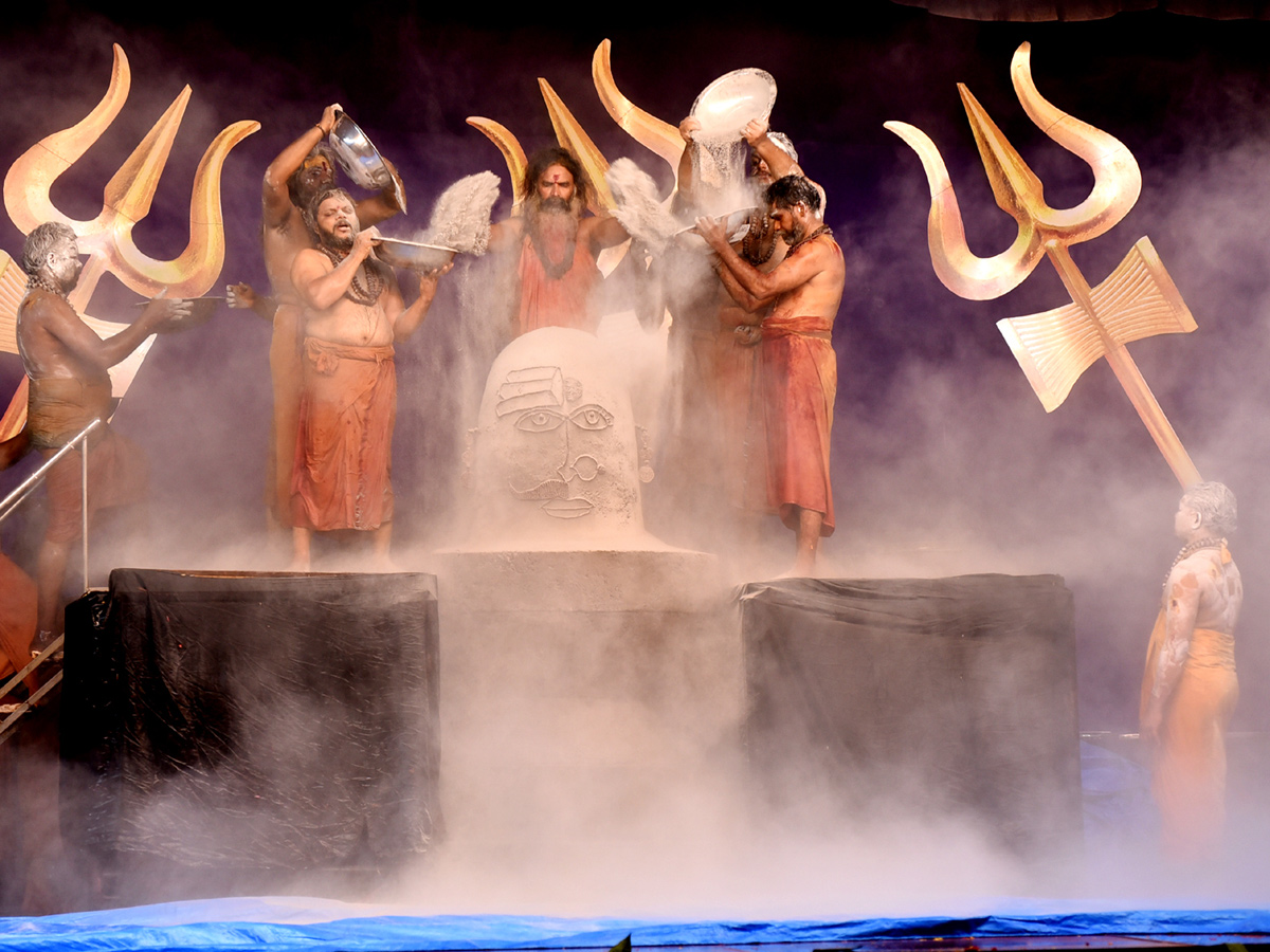 Maha Rudrabhishekam at RK Beach Road in Visakhapatnam - Sakshi13