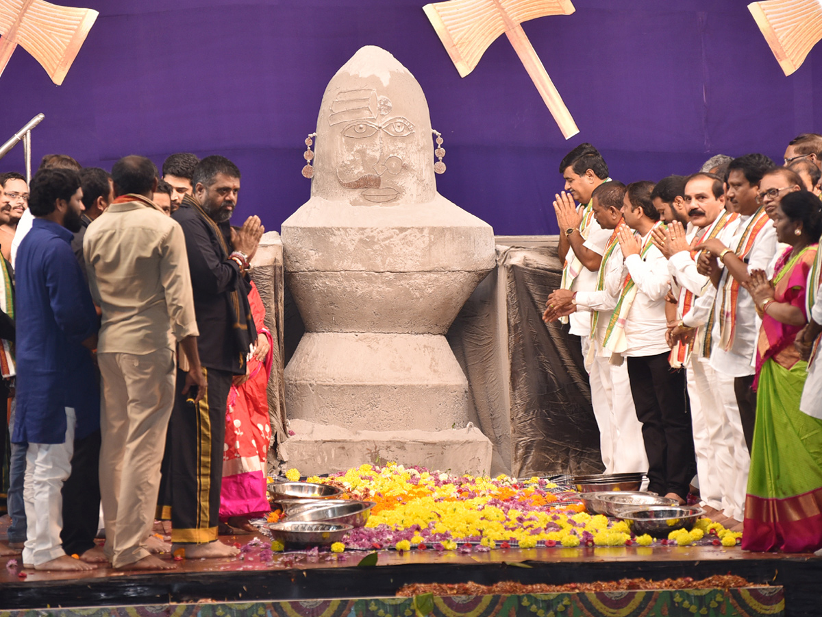 Maha Rudrabhishekam at RK Beach Road in Visakhapatnam - Sakshi14