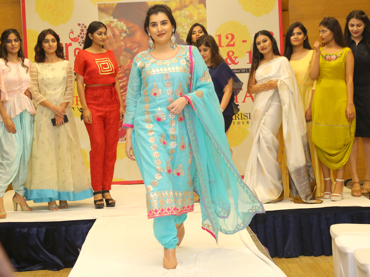 Sutraa Grand Curtain Raiser and Fashion Showcase at Hotel Marigold Photo Gallery - Sakshi2