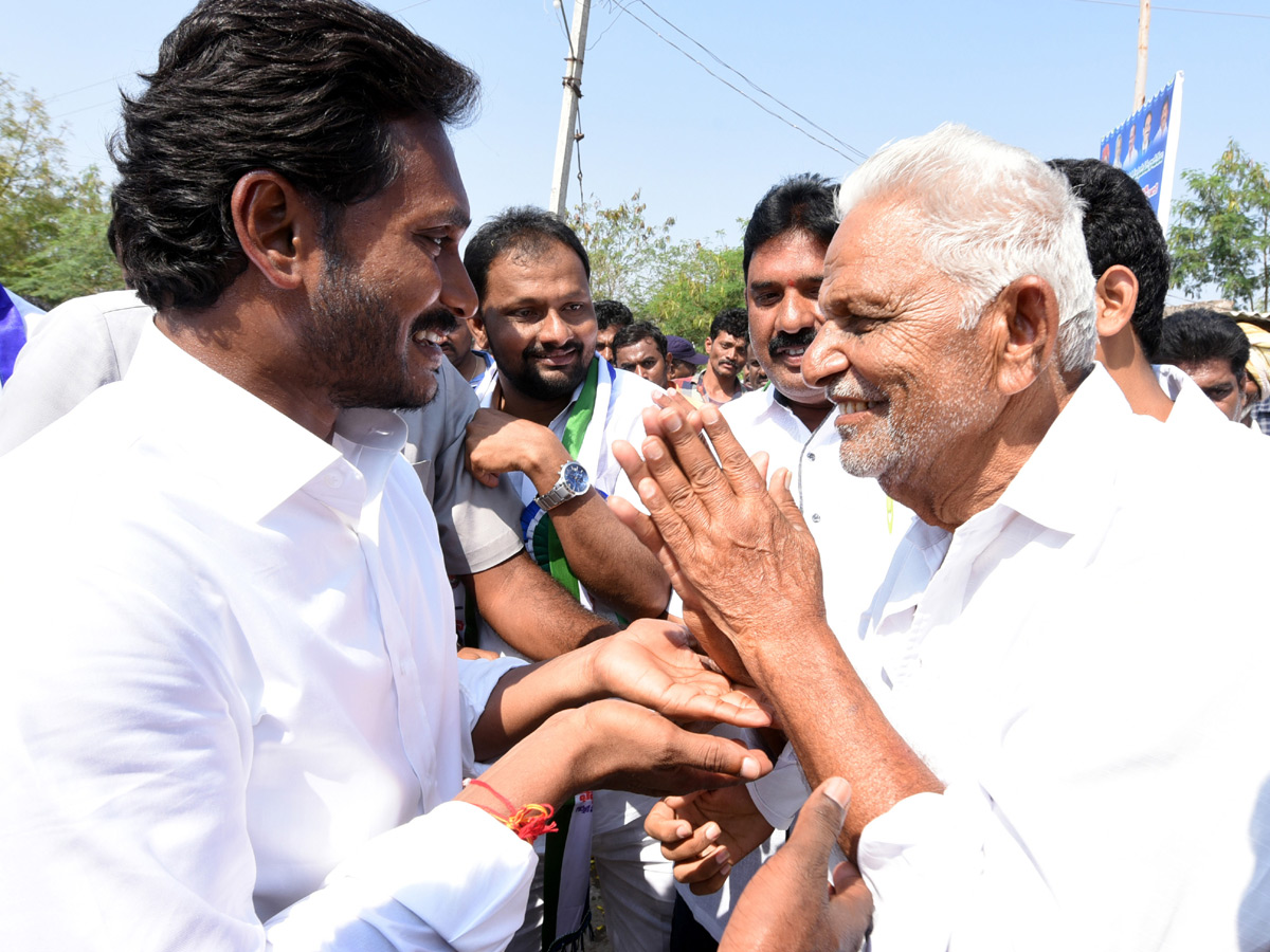 YS Jagan Praja Sankalpa Yatra Best Photo Gallery - Sakshi26