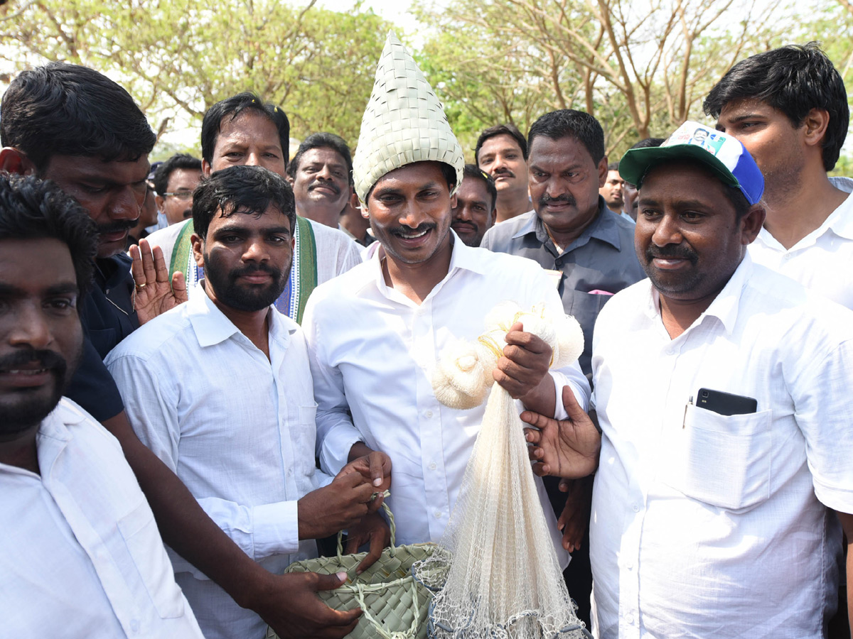 YS Jagan Praja Sankalpa Yatra Best Photo Gallery - Sakshi36