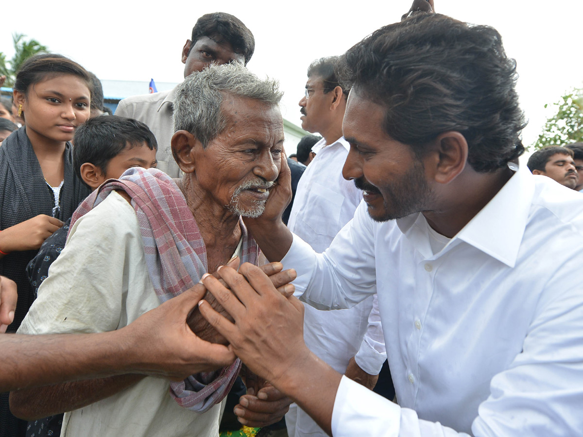 YS Jagan Praja Sankalpa Yatra Best Photo Gallery - Sakshi38