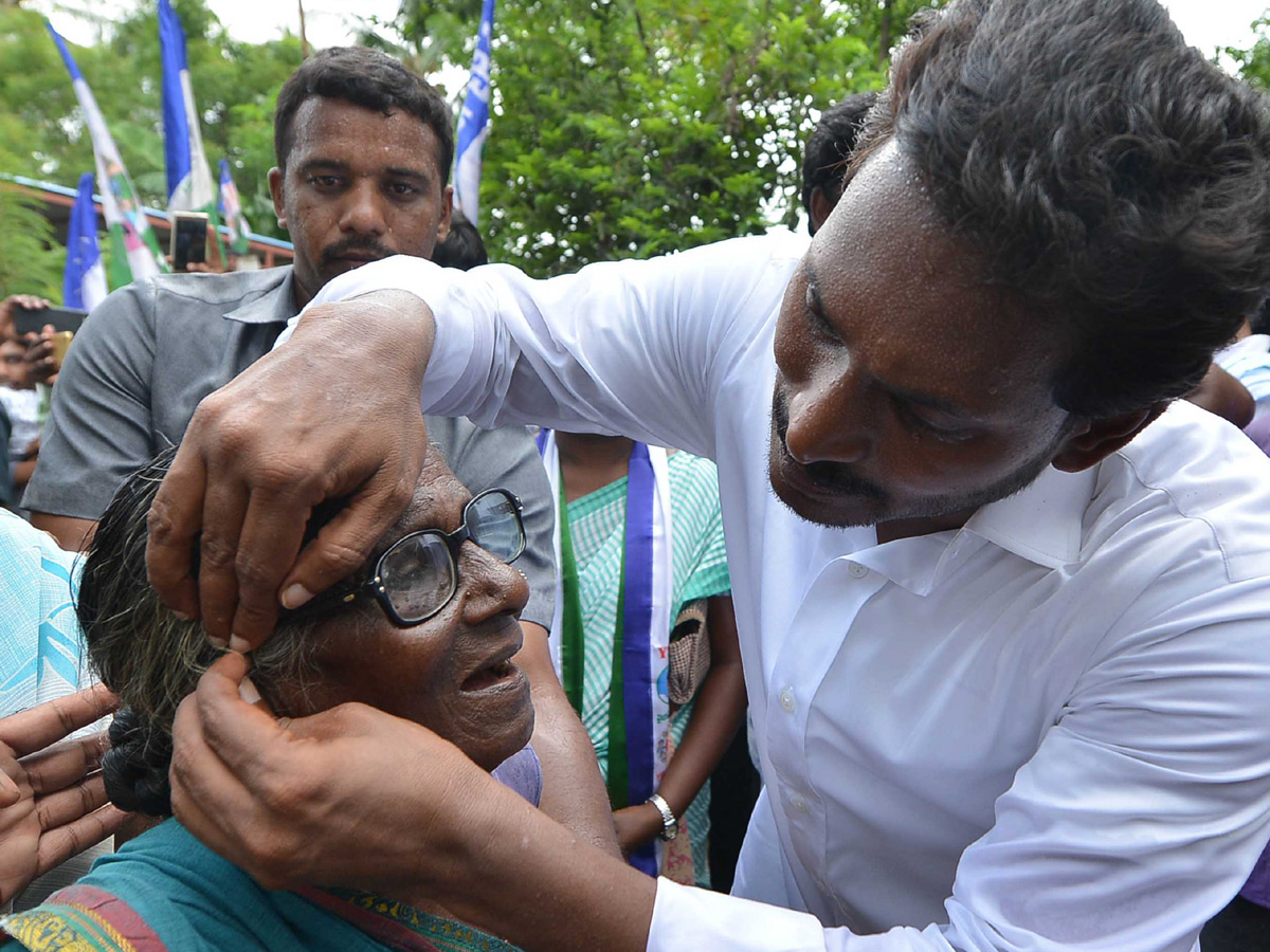 YS Jagan Praja Sankalpa Yatra Best Photo Gallery - Sakshi7