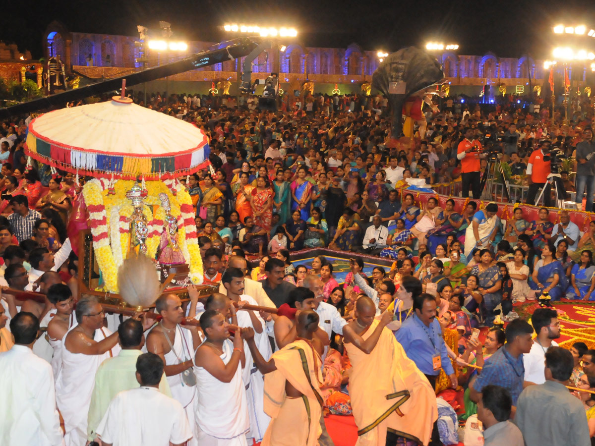 Koti Deepotsavam 2019 From NTR Stadium in Hyderabad Photo Gallery - Sakshi6