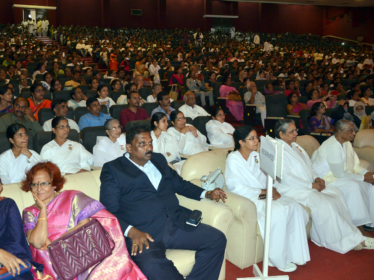 Brahma Kumaris Bathukamma Grand Celebrations in Gachibowli Stadium - Sakshi13