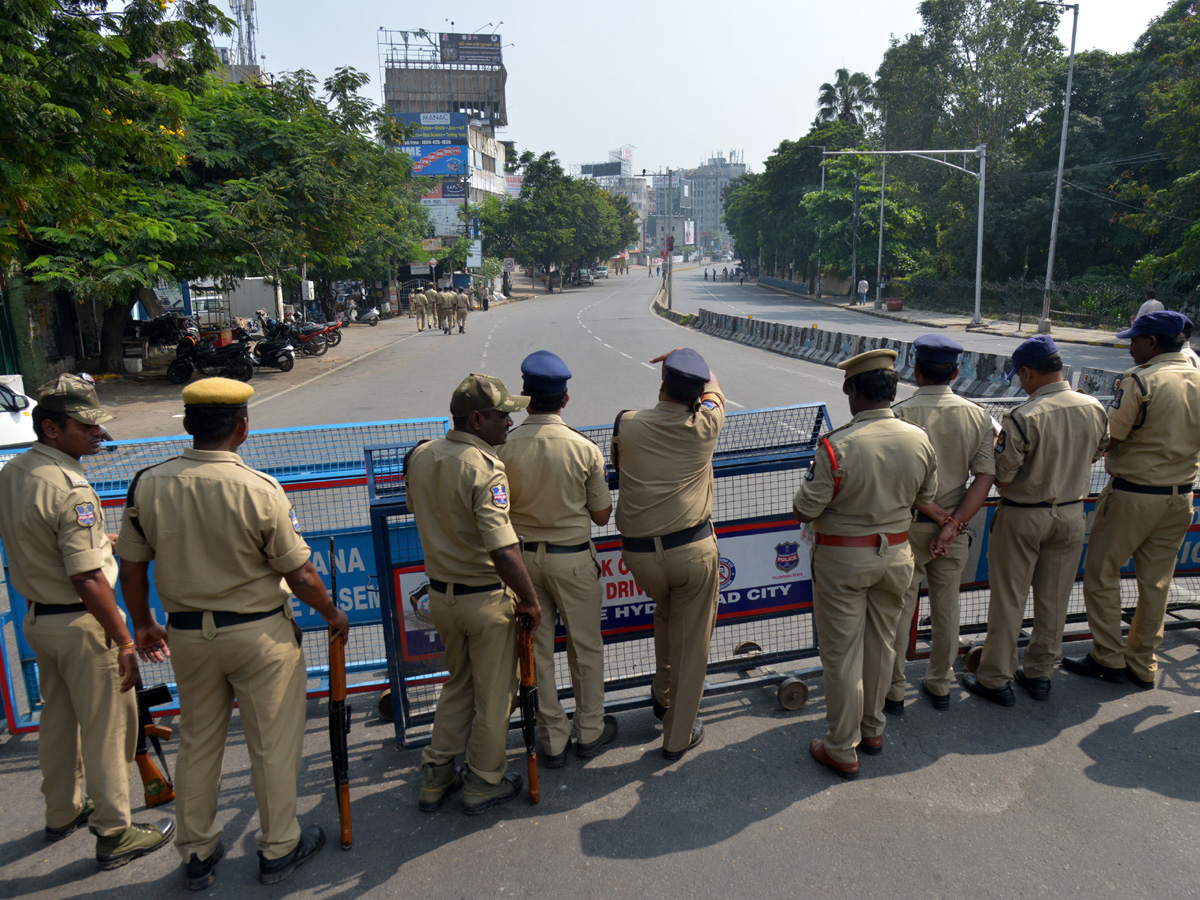 Chalo Tank Bund March Held at Hyderabad Photo Gallery - Sakshi19