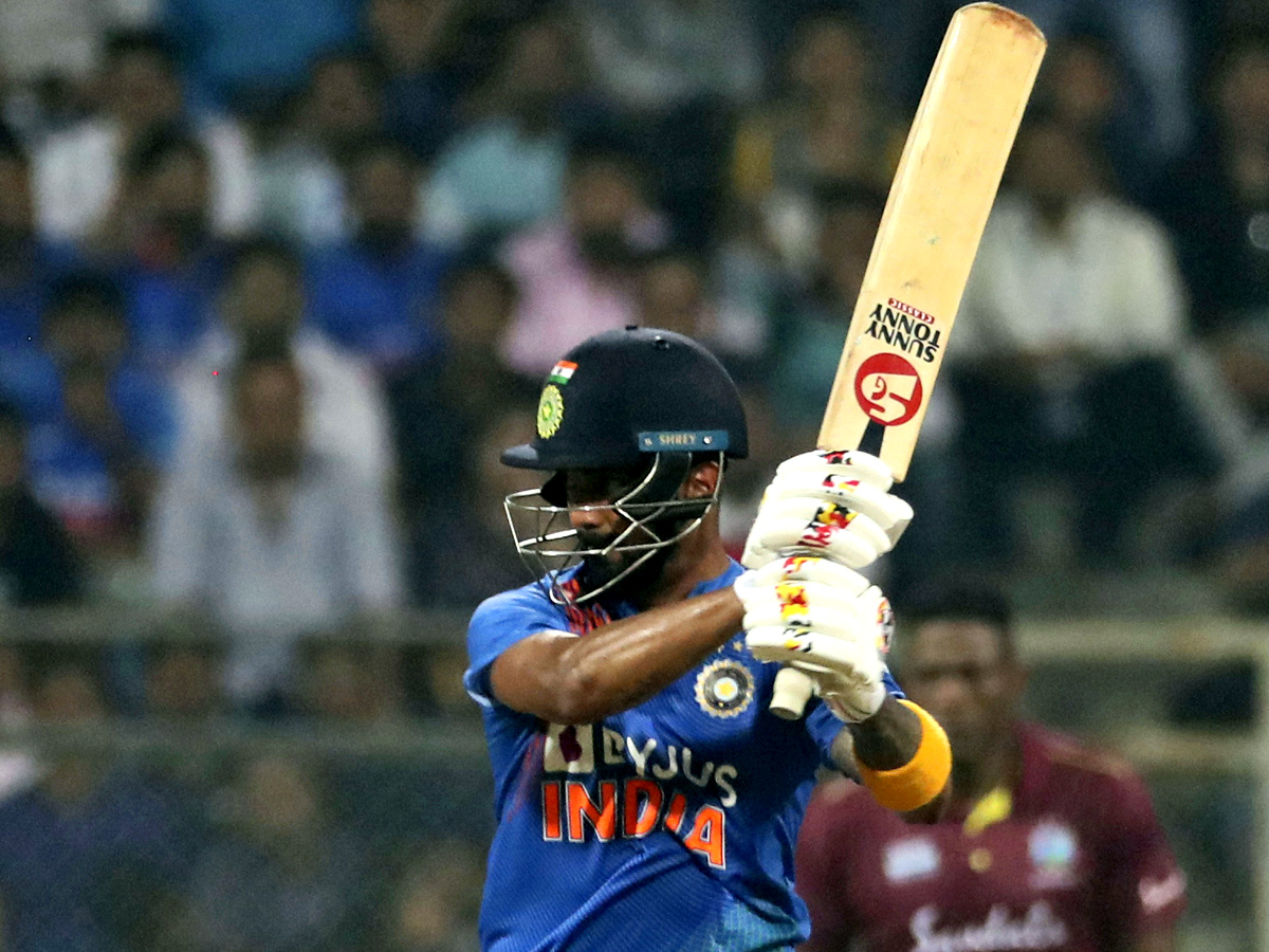 Batsmen dazzle as India Clinch Series With 67 Run Win - Sakshi3