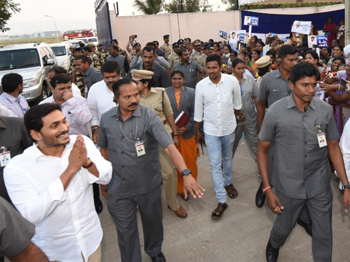 CM Ys Jagan Speech Andhra University Alumni Meet Photo Gallery - Sakshi23