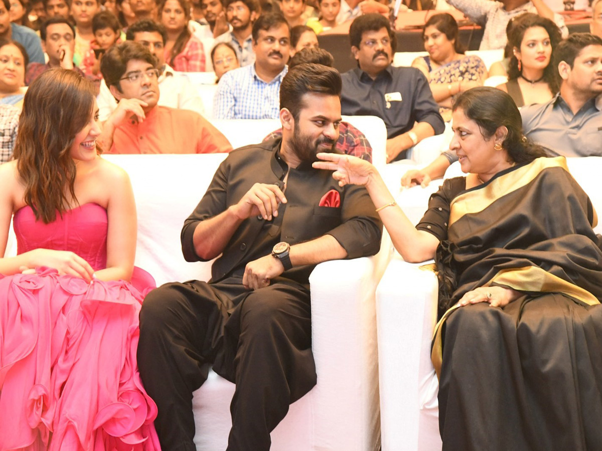 Prati Roju Pandaage Pre Release Function Photo Gallery - Sakshi2