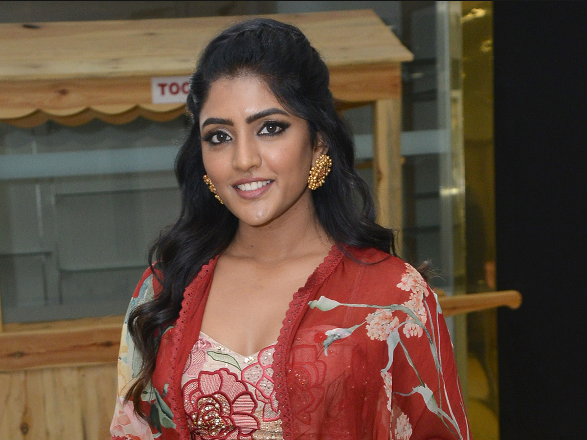 Actress Eesha Rebba Photo Gallery - Sakshi8