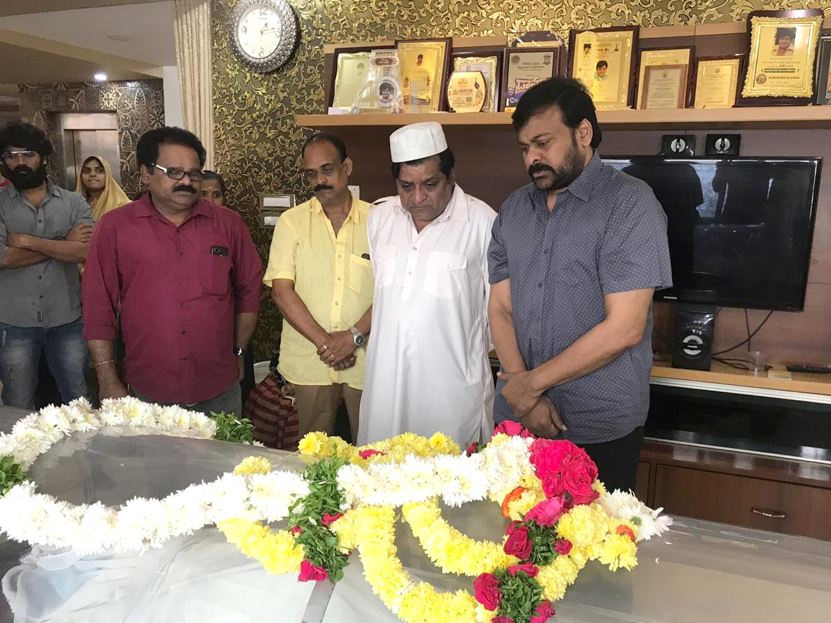 Comedian Ali mother Mohammad Zebeda passes away - Sakshi11