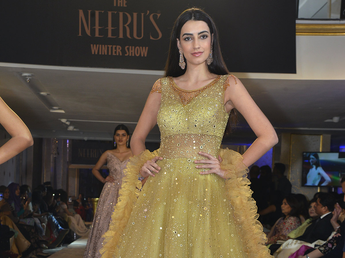 Neerus Hosts The Winter Fashion Show Sonam Kapoor Photo Gallery - Sakshi12