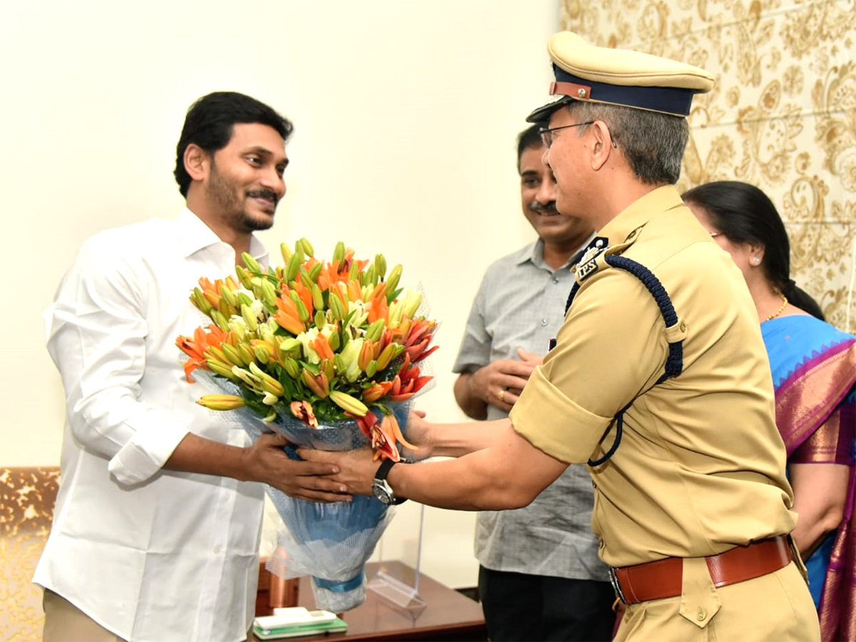 Andhra Pradesh CM YS Jagan Mohan Reddy Birthday Celebrations Photo Gallery - Sakshi15