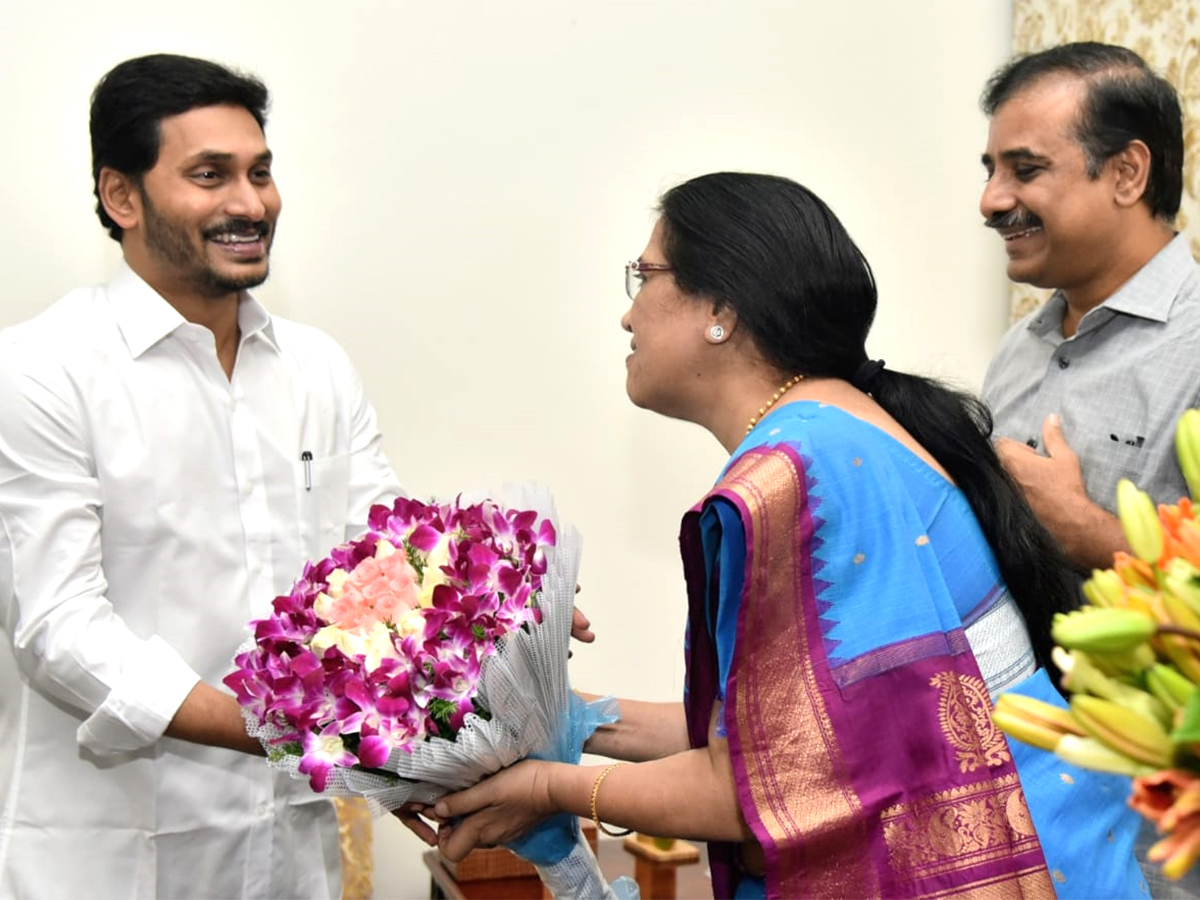 Andhra Pradesh CM YS Jagan Mohan Reddy Birthday Celebrations Photo Gallery - Sakshi9