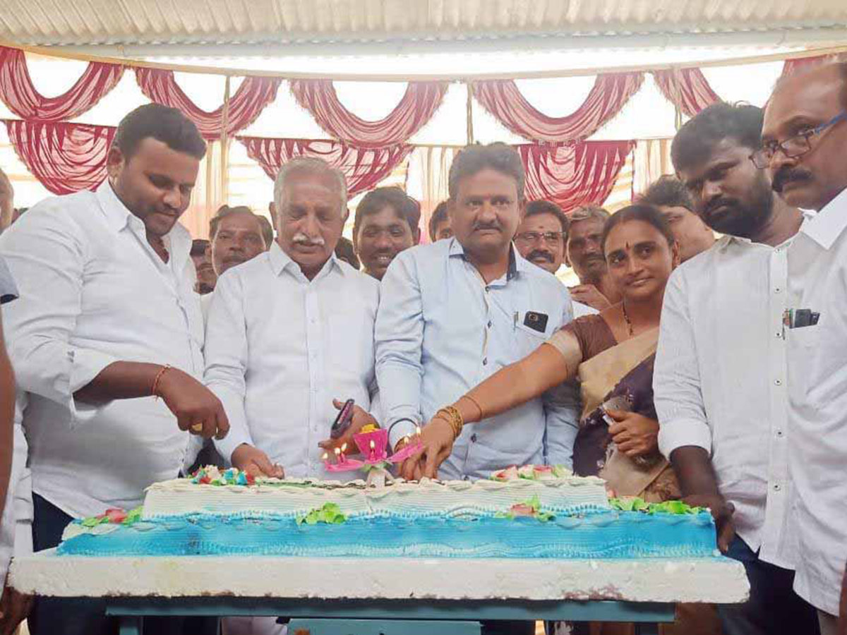 YS Jagan Mohan Reddy Birthday Celebration in AP Photo Gallery - Sakshi11