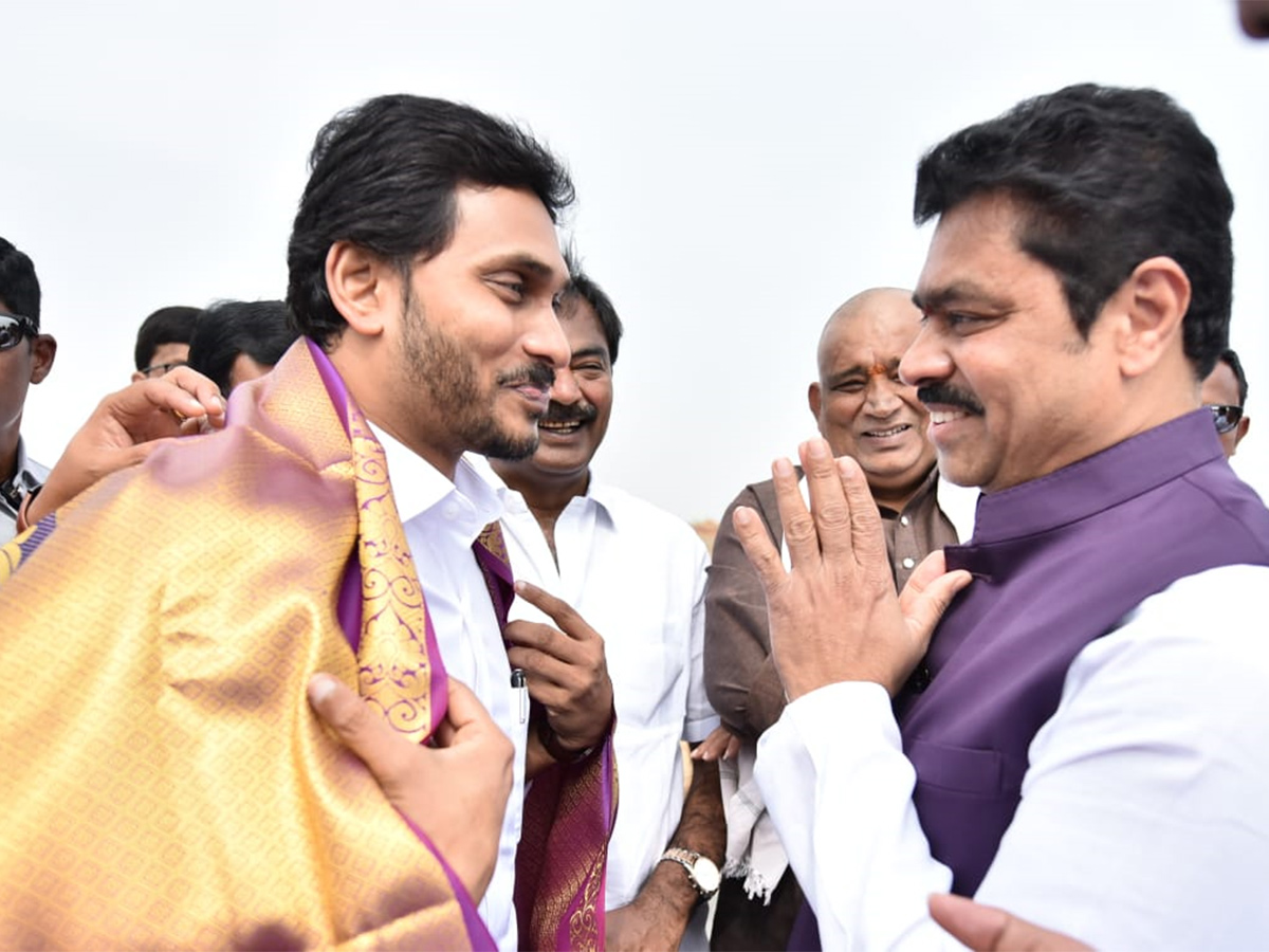 YS Jagan Laid Foundation Stone Steel Plant In Kadapa Photo Gallery - Sakshi26