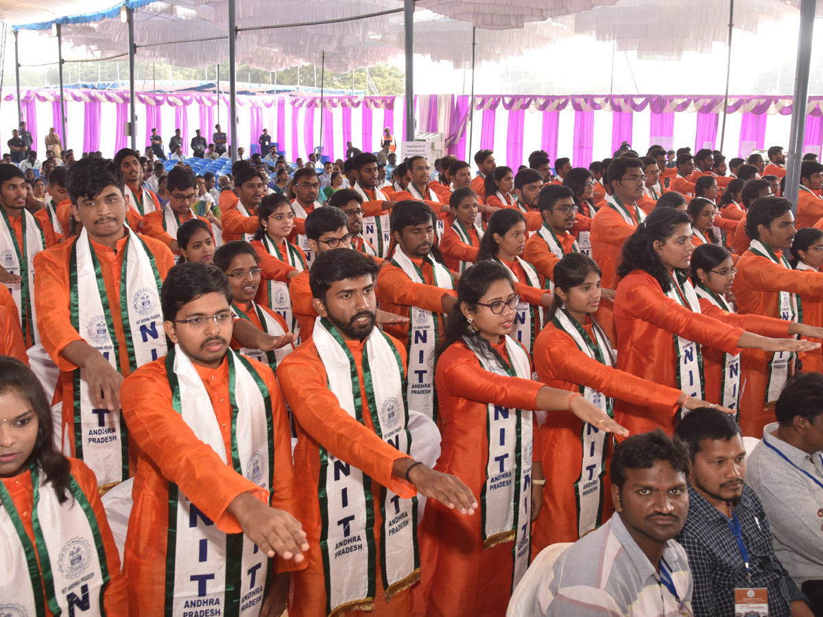 Venkaiah Naidu Participates Nit Convocation West Godavari Photo Gallery - Sakshi23