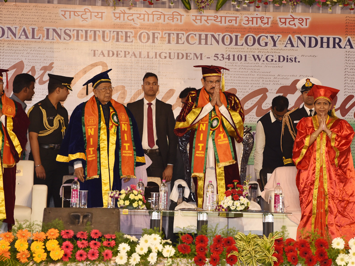 Venkaiah Naidu Participates Nit Convocation West Godavari Photo Gallery - Sakshi27