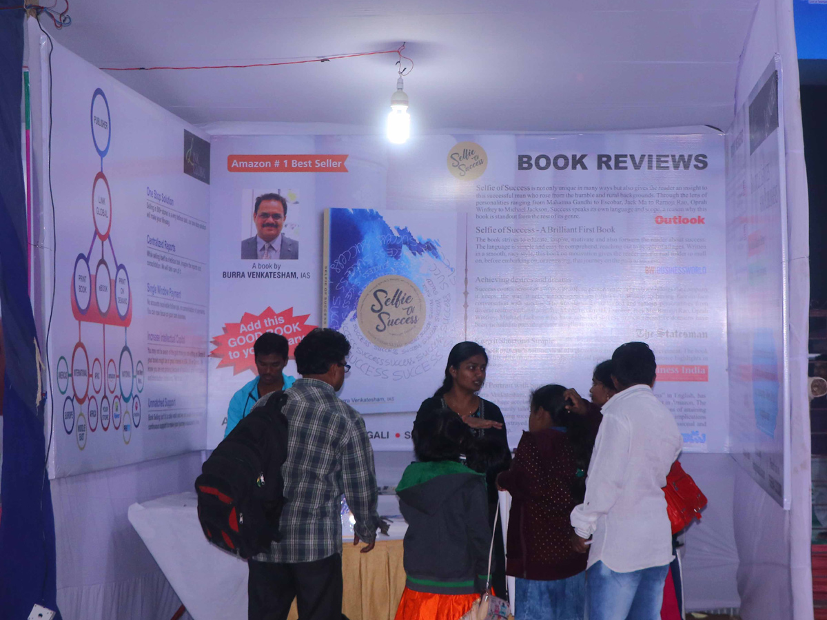 book fair hyderabad 2019 Photo Gallery - Sakshi18