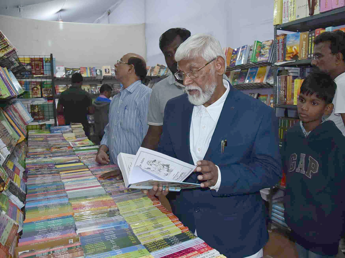 book fair hyderabad 2019 Photo Gallery - Sakshi6