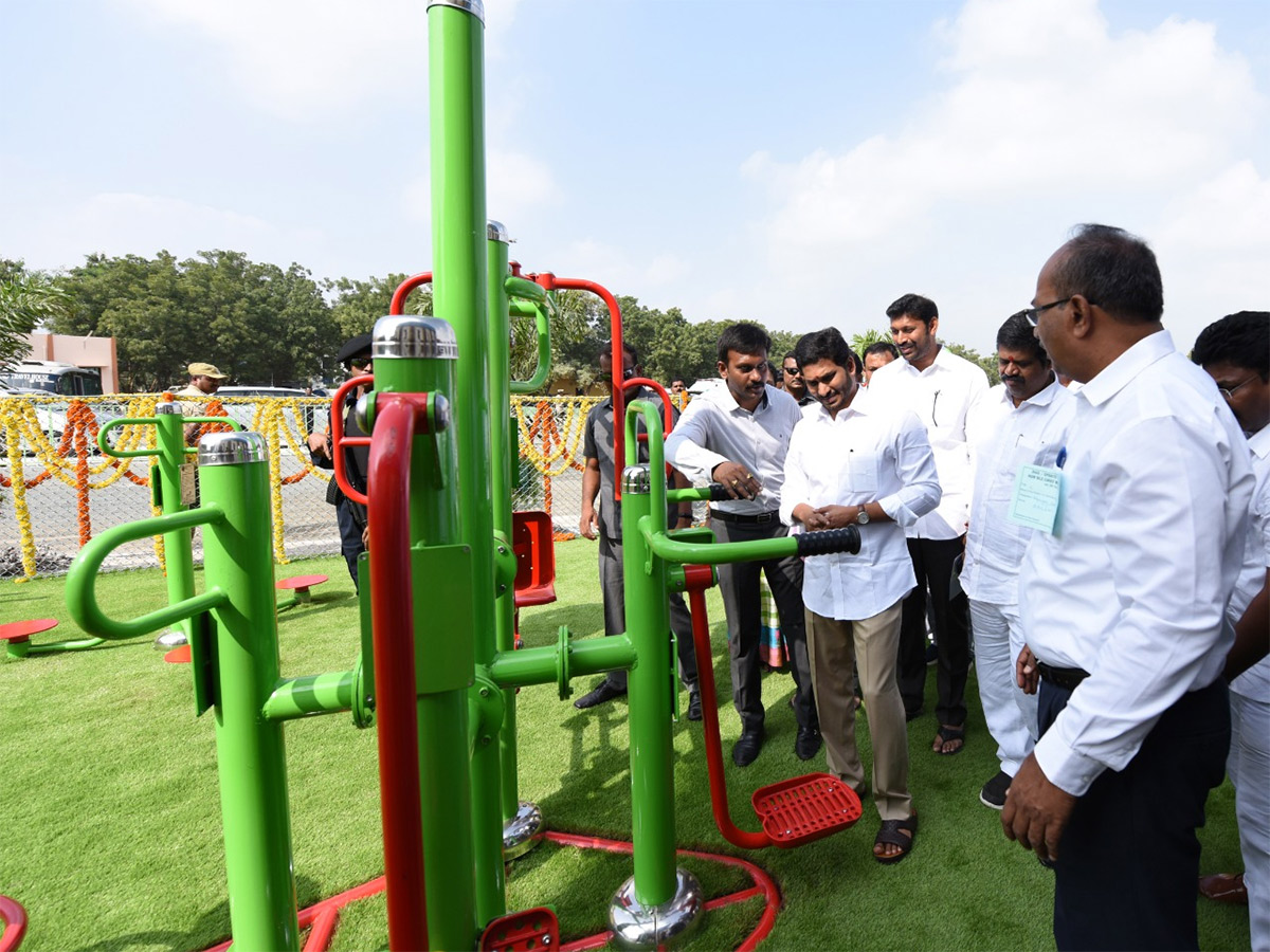 ys Jagan Inaugurates ysr Sports Complex Pulivendula Photo Gallery - Sakshi3