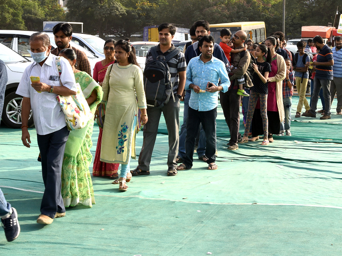 Heavy Rush Hyderabad Book Fair 2019 Photo Gallery - Sakshi11