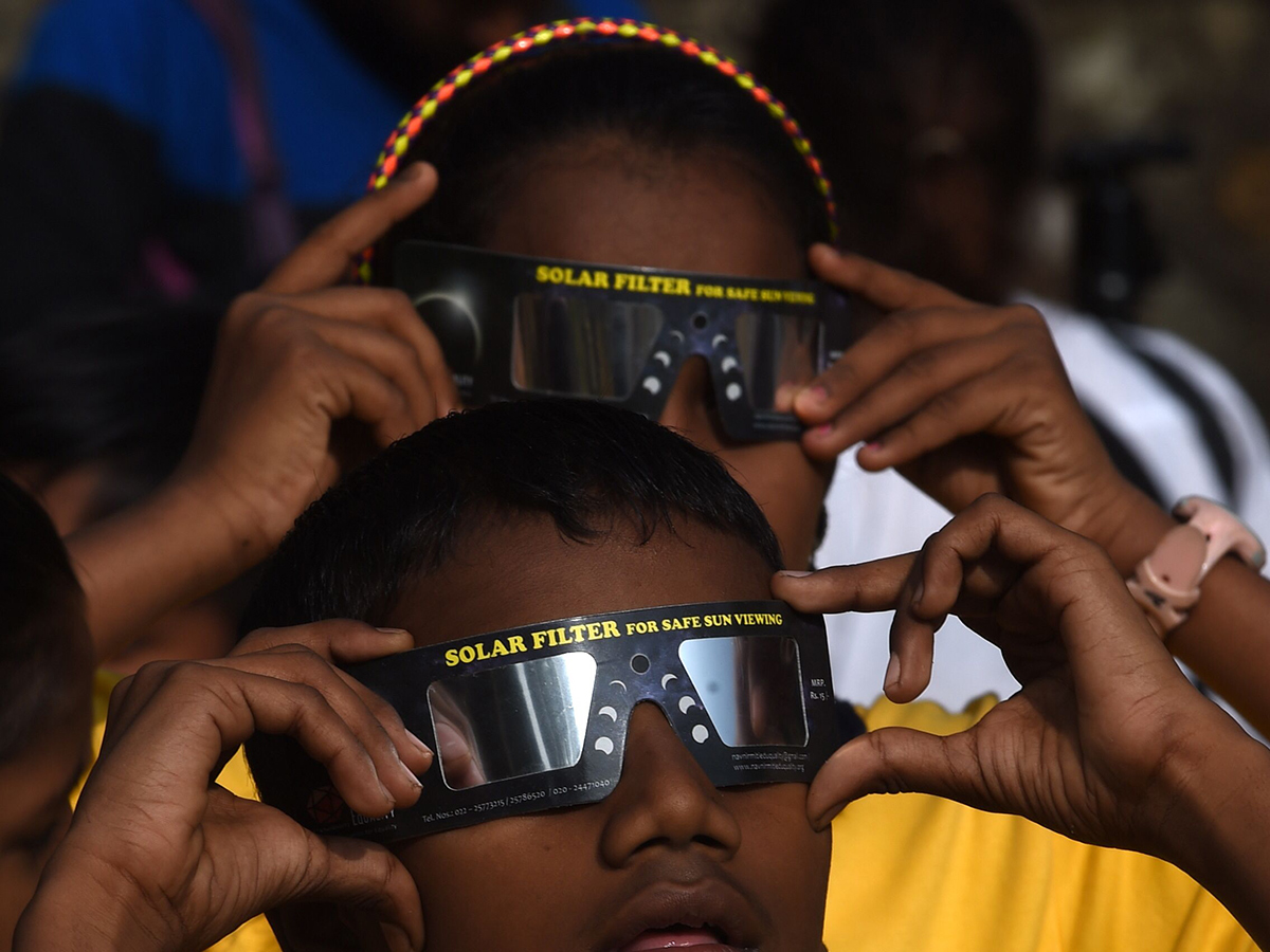 Solar Eclipse Begins Enthralling View Sky Photo Gallery - Sakshi11