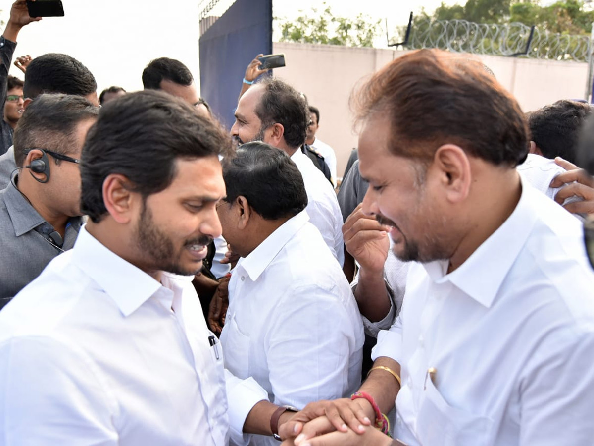 AP CM YS Jagan Mohan Reddy to inaugurate Visakha Utsav 2019 Photo Gallery - Sakshi25