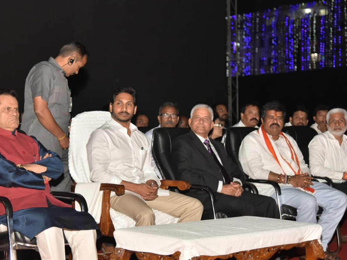 AP CM YS Jagan Mohan Reddy to inaugurate Visakha Utsav 2019 Photo Gallery - Sakshi12