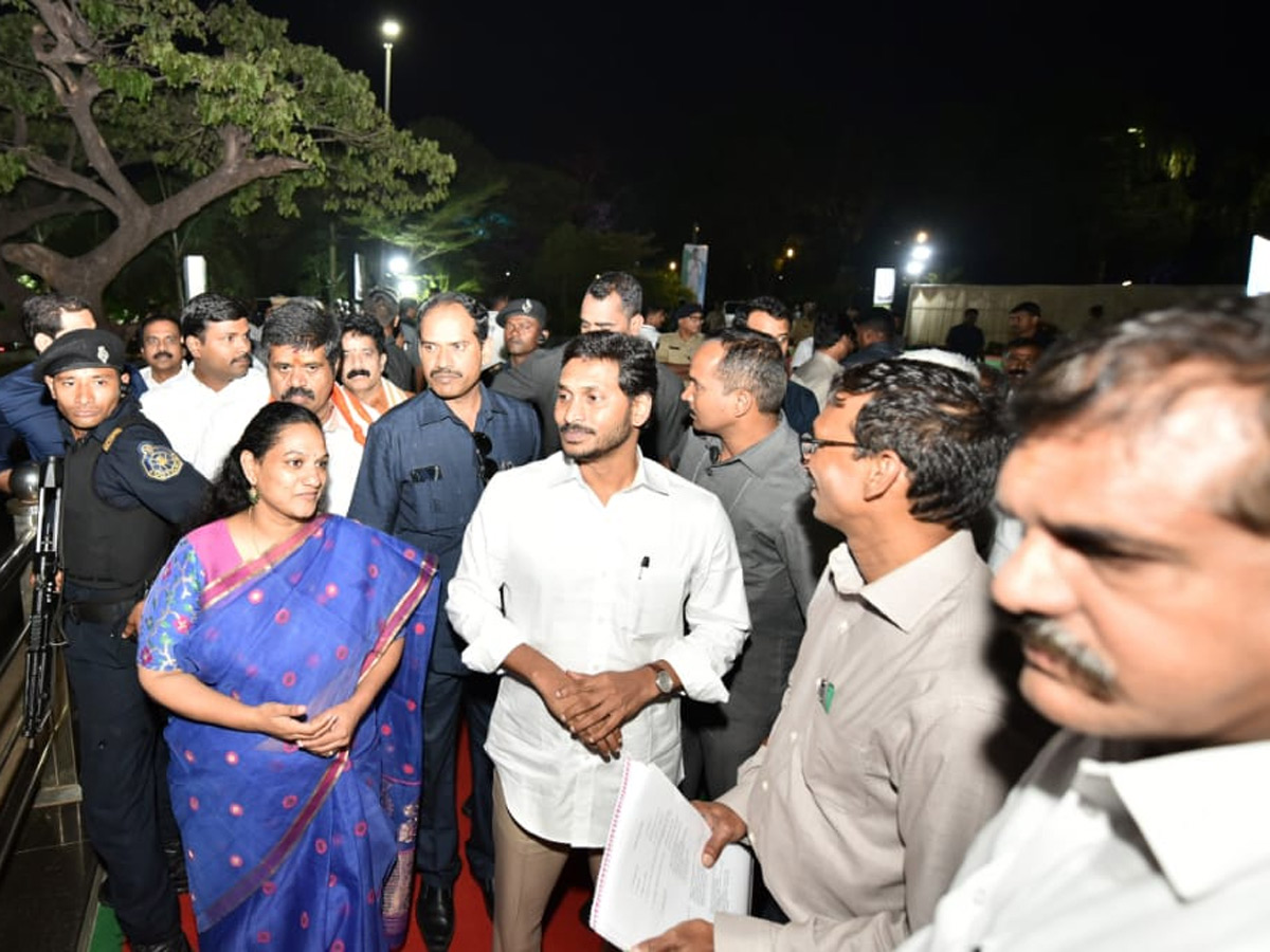 AP CM YS Jagan Mohan Reddy to inaugurate Visakha Utsav 2019 Photo Gallery - Sakshi21