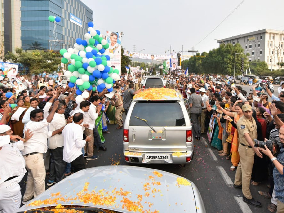 AP CM YS Jagan Mohan Reddy to inaugurate Visakha Utsav 2019 Photo Gallery - Sakshi4