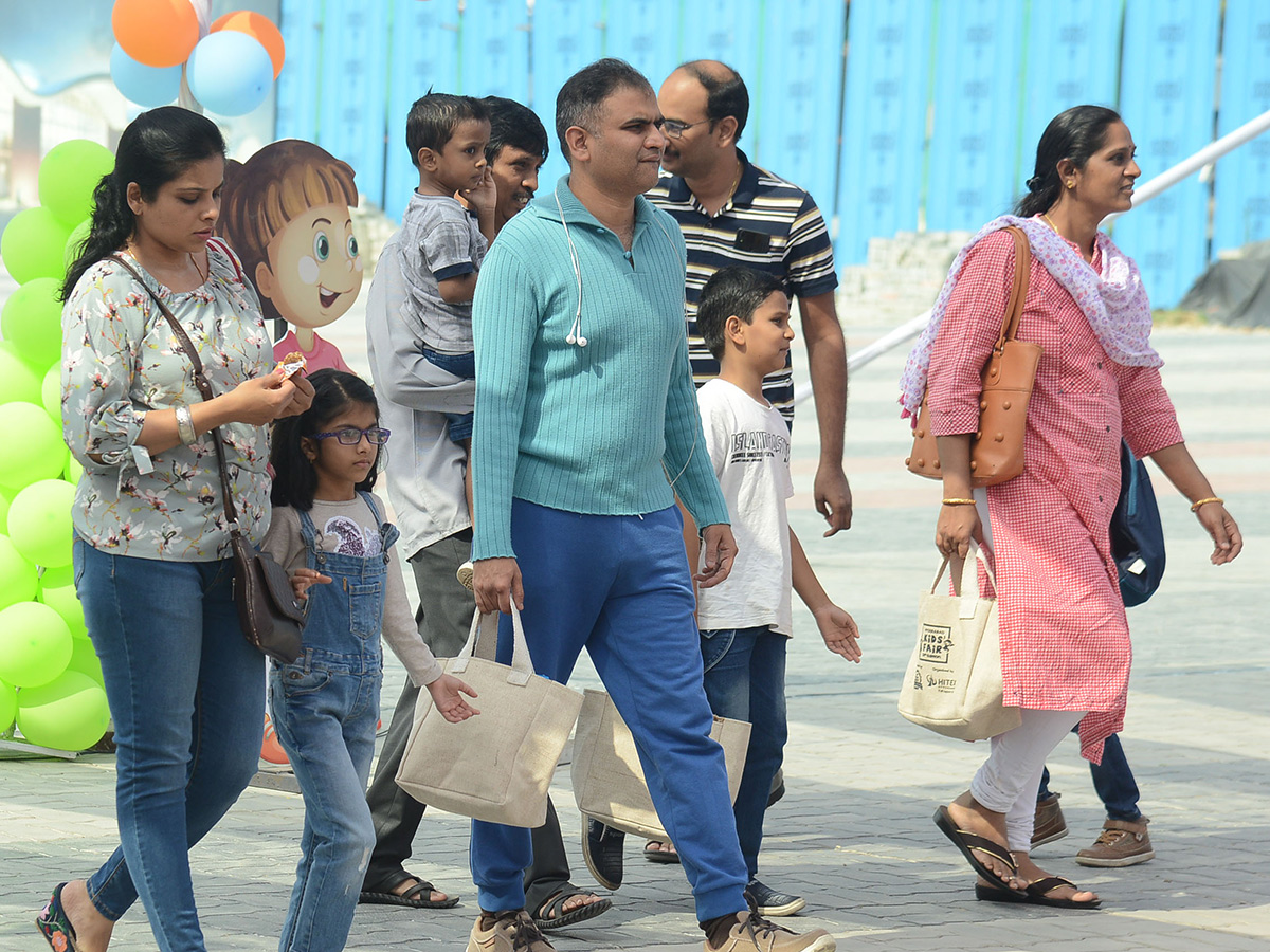 Hyderabad Kids Fair on HITEX Photo Gallery - Sakshi8