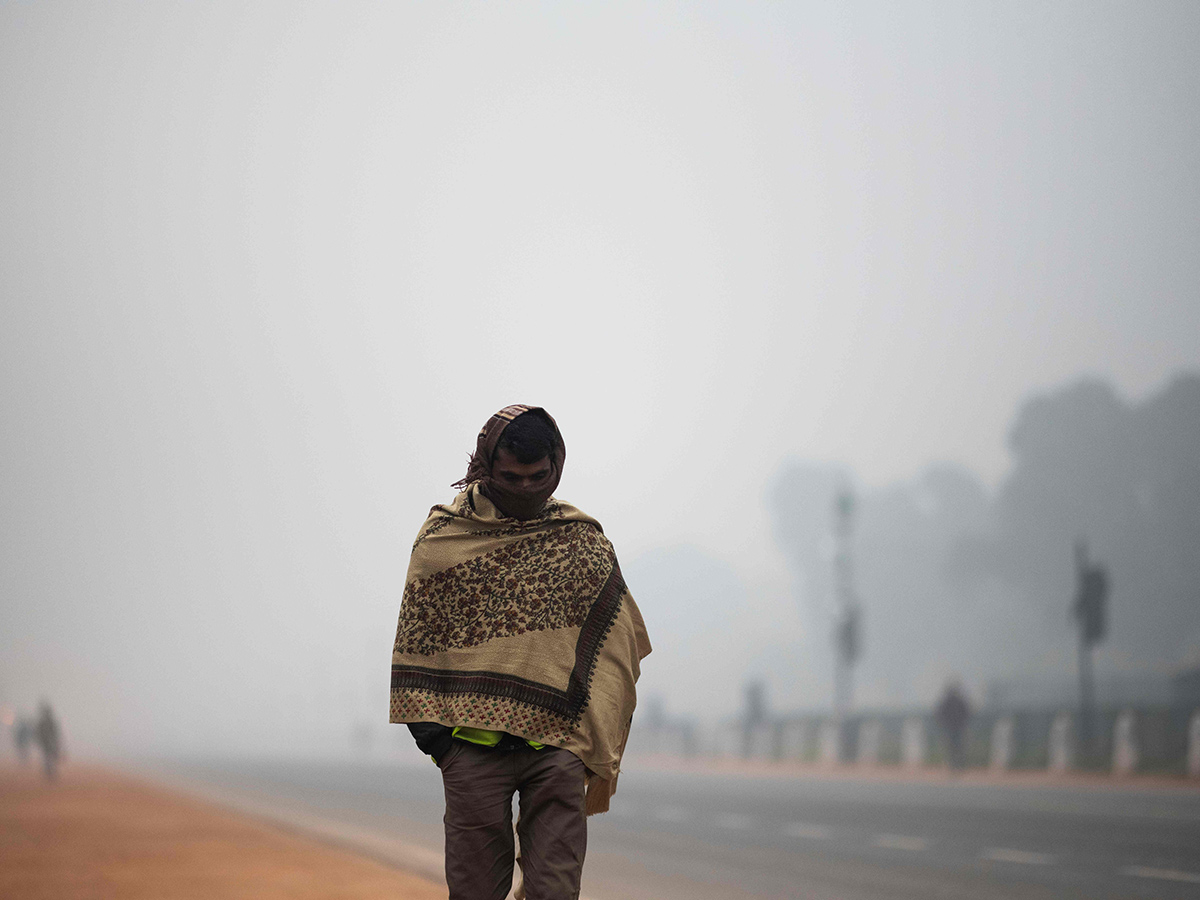 Heavy Fog In New Delhi Photo Gallery - Sakshi4